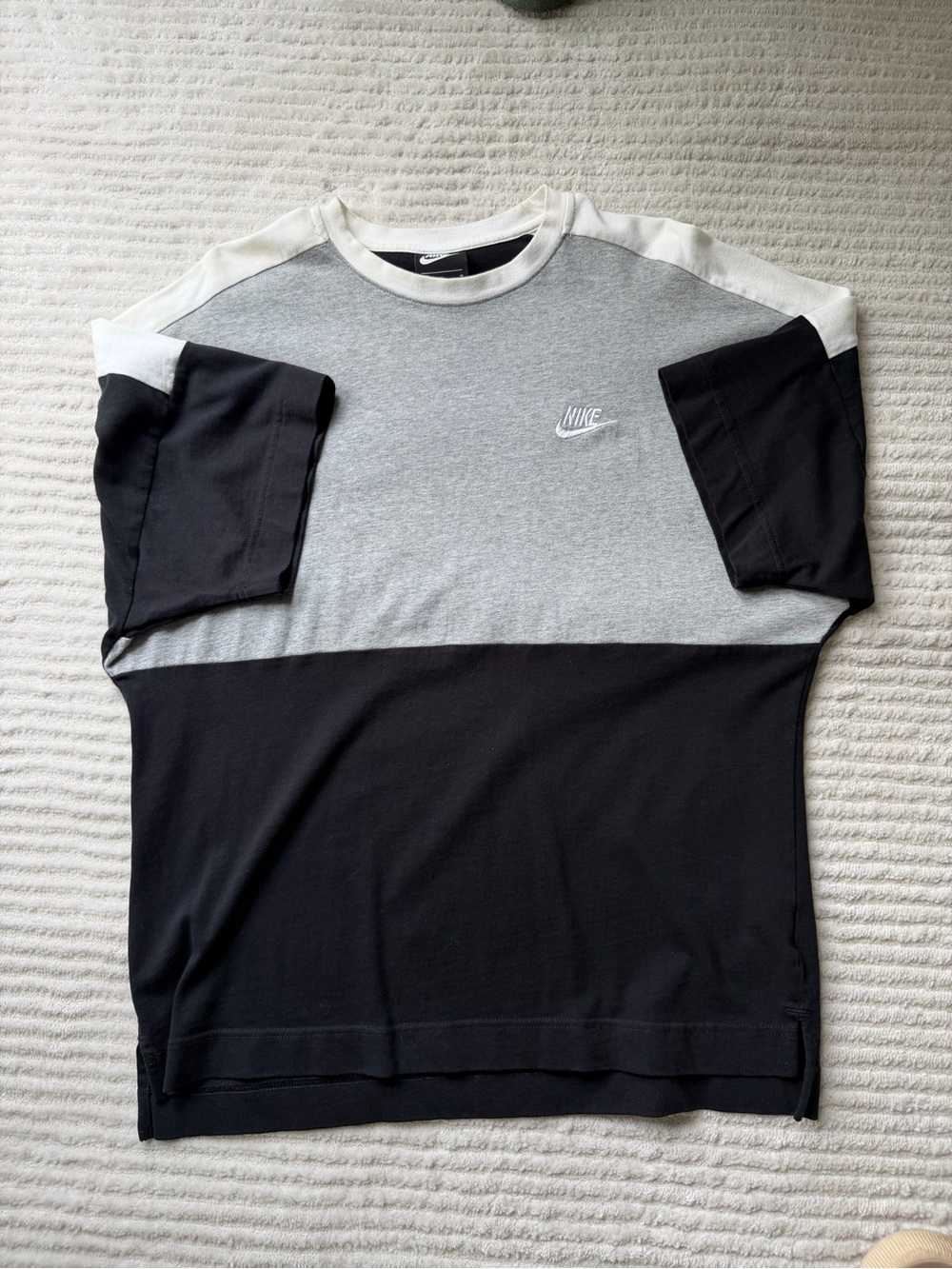 Nike Men’s Two-Tone Crewneck Shirt — Gray, Black & White